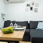 شقة Bobevata - Floor 1 - Stunning View Old Town فيليكو ترنوفو