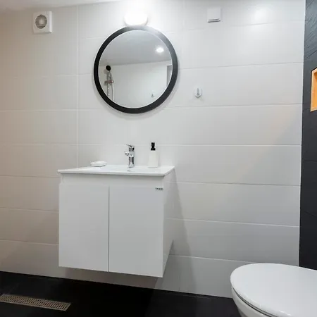 Bobevata - Floor 1 - Stunning View Old Town Apartamento