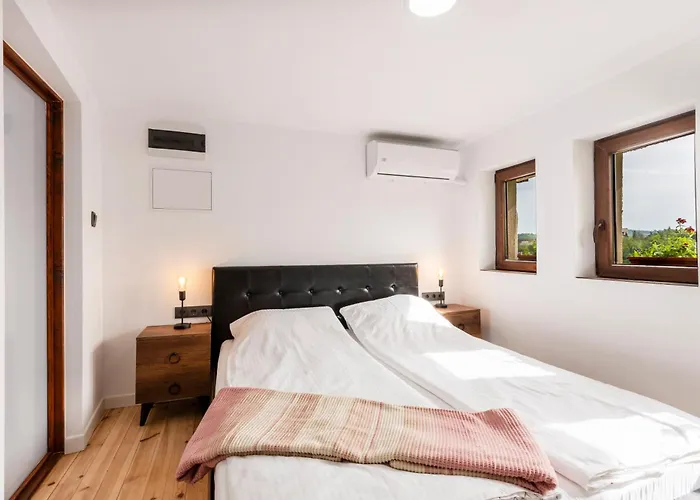 Bobevata - Floor 1 - Stunning View Old Town Veliko Tŭrnovo